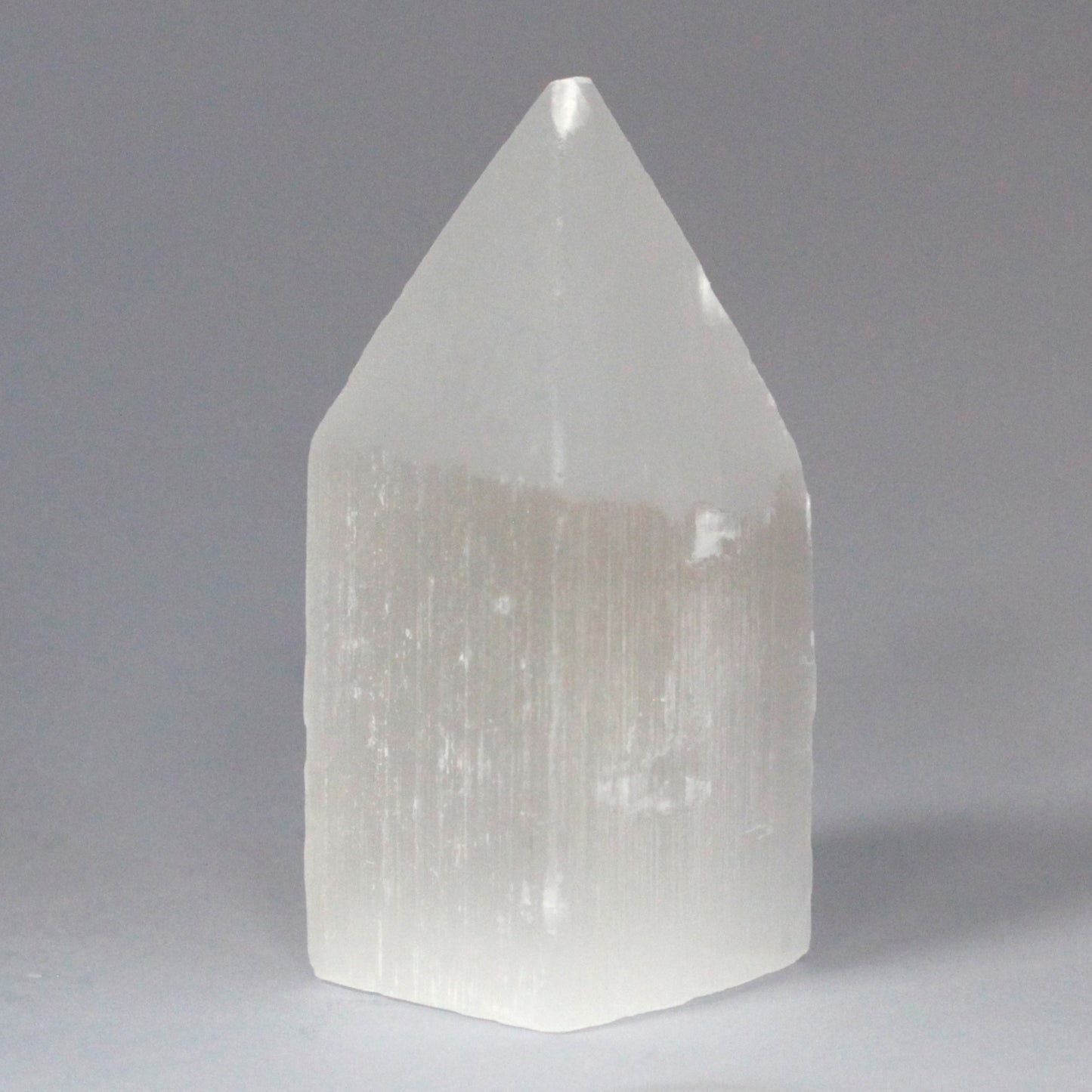 Selenit-Bleistiftspitzenturm – 10 cm