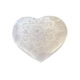 Selenit-Herz – 7–8 cm – Mandala-Gravur