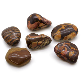 Bag with 6 large African tumbled stones – Image Nguni