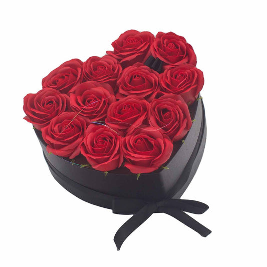 Seifenblumen Geschenk-Bouquet - 13 rote Rosen - Herz