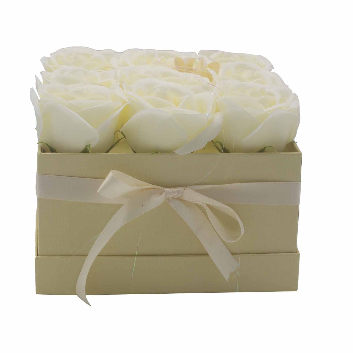 Seifenblumen Geschenks Bouquet - 9 Cream Rosen - Quadrat