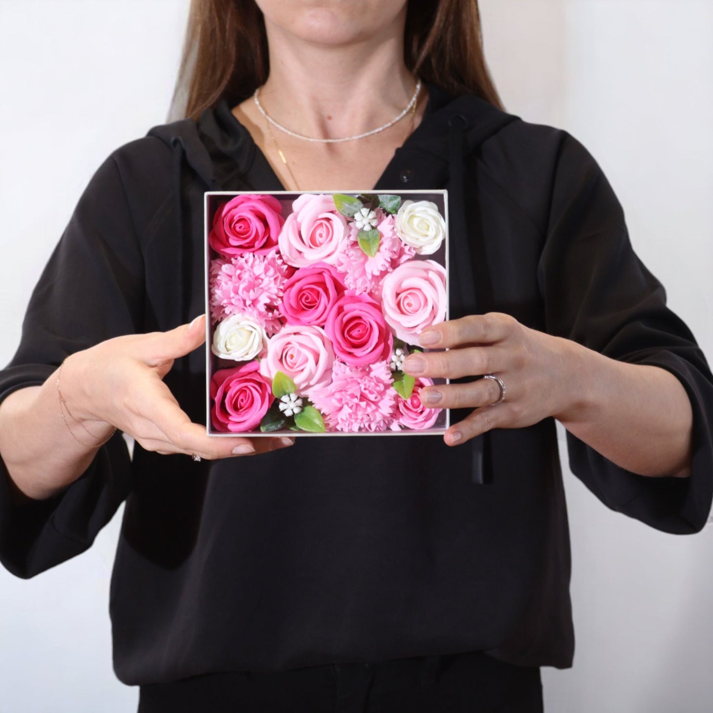 Seifenblumen-Geschenkbox – Baby Blessings Pink (Quadrat Box)